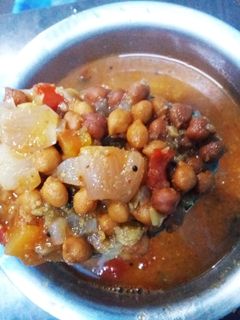 கொண்டைக்கடலை குழம்பு செய்முறை முக்கிய புகைப்படம்