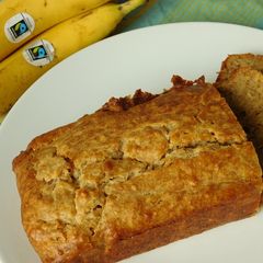 A picture of Banana and oat bread.