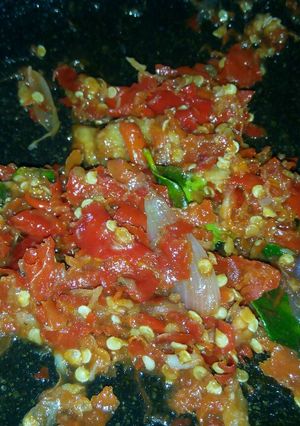 Foto resep Sambel kencur khas Jatim ala lina