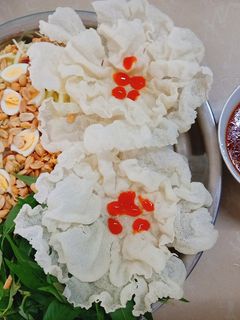 Hình của món Bánh tráng trộn chiên giòn.