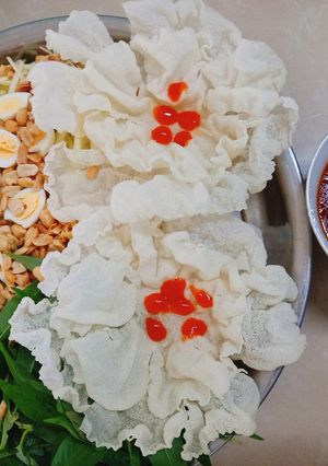 Hình của món Bánh tráng trộn chiên giòn.