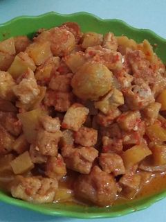 Foto resep Sambal goreng kentang tahu dan telur puyuh