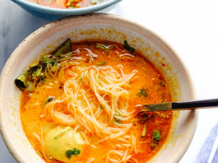 Easy Way Prepare Laksa noodle soup recipe the So Delicious Tasty