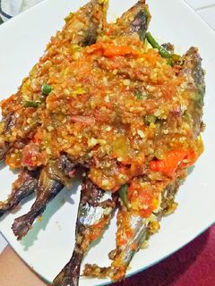 Foto resep Ikan asap sambel setan
