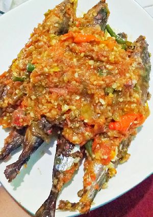 Foto resep Ikan asap sambel setan
