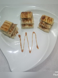 A picture of Cinnamon cake.
