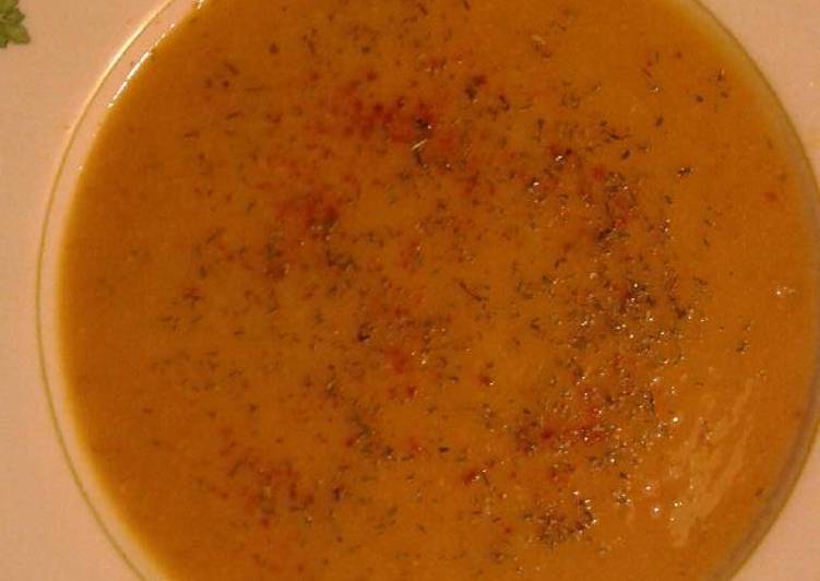 Vellutata di zucca e ceci aromatizzata