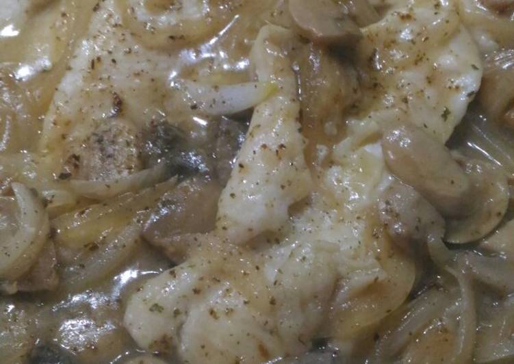 Step-by-Step Guide to Prepare Award-winning Scaloppine di pollo ai funghi