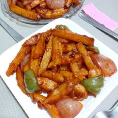 A picture of Chilli potato.