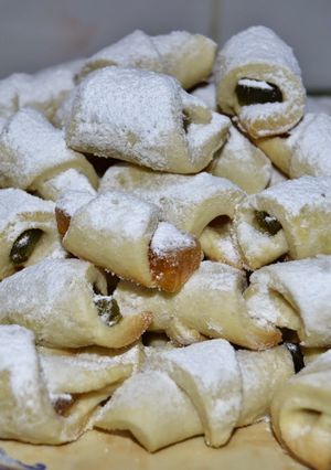O poză a rețetei Cornulețe cu rahat.