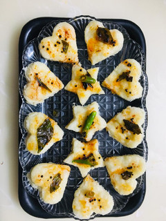 सूजी ढोकला (Suji dhokla recipe in Hindi) रेसिपी मुख्य फोटो