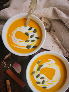 Una foto de Crema de calabaza especiada 🎃
