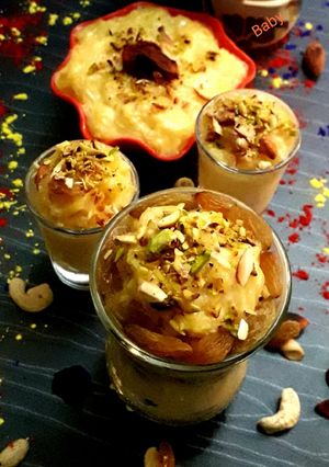 ম্যাগি নুডলস কাস্টার্ড(Maggi Noodles Custard recipe in bengali) রেসিপির প্রধান ছবি