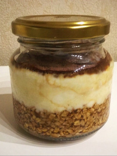 Una foto de Tiramisú de avena® saludable y light. Receta original de Geri