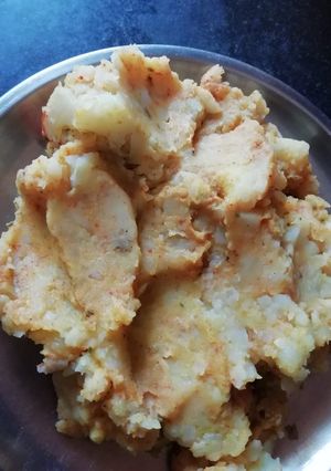 A picture of Aloo bharta.
