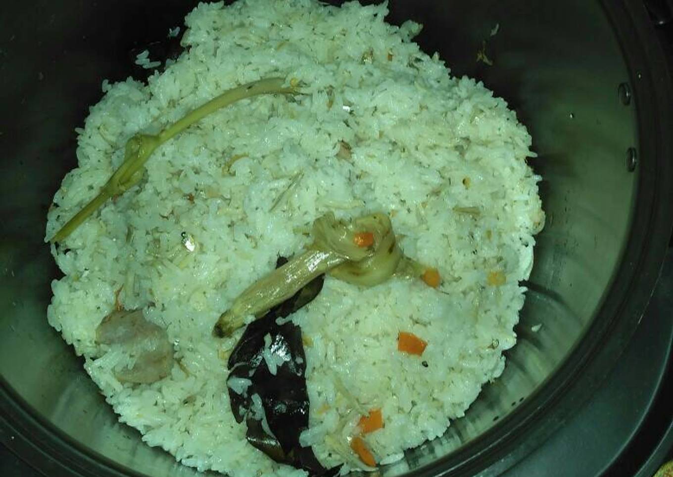Nasi Livet kuhalnik riža