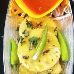 A picture of Round besan dhokla.