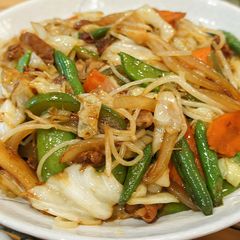 A picture of Yasai Itame - Japanese Stir Fry Vegetables Recipe (野菜炒め).