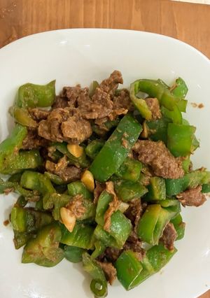 【炒】青椒炒牛肉 的食譜成品照片