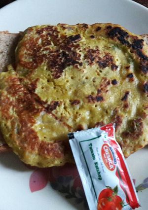 A picture of Suji Besan ka Cheela.