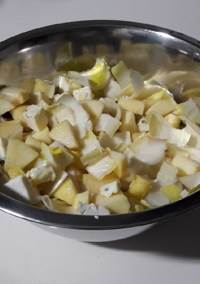 Una foto de Ensalada Blanca