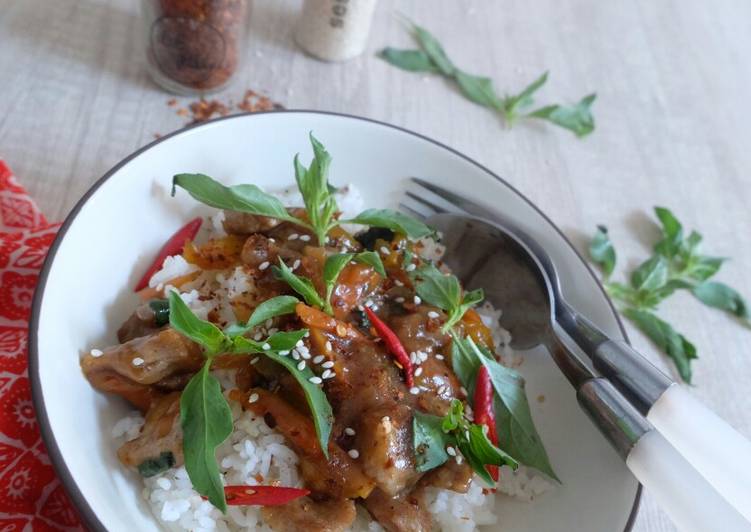 Daging Masak Kemangi a la Thailand