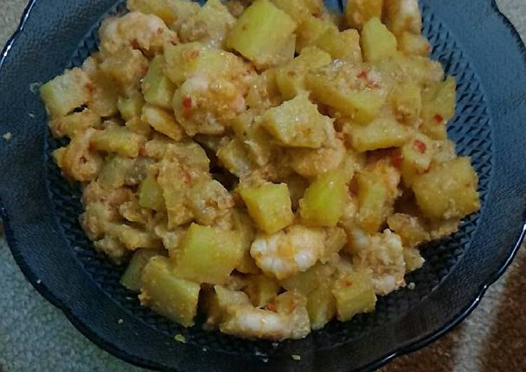 Bagaimana Menyiapkan Sambal goreng kentang udang Anti Gagal