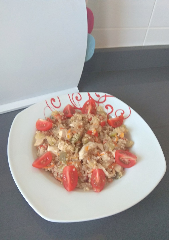 Una foto de Ensalada de quinoa