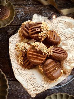 A picture of 3-Ingredient Peanut Butter Cookies.