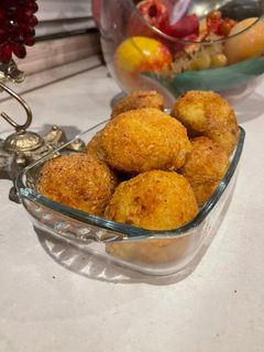 عکسی از دستور توپک سیب زمینی سوخاری 😜🥔