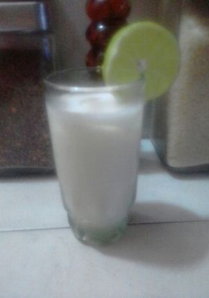 Una foto de Leche cortada de limón