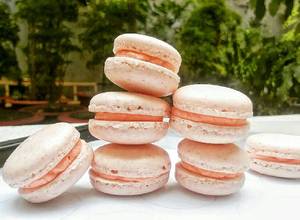 Hình của món Macaron và tips chinh phục ẻm.