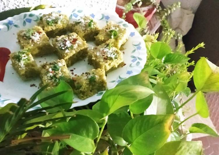 Green Dhoklas goodness of coriander and mint