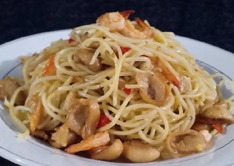 Resep: Spaghetti Aglio Olio Legit dan Nikmat!