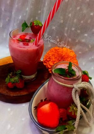 स्ट्रॉबेरी शेक (strawberry shake recipe in hindi) रेसिपी मुख्य फोटो