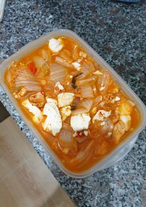 Hình của món Canh kim chi.