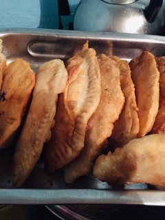 Una foto de Empanadas de queso con tomate