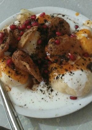 दही भल्ले (Dahi bhalle recipe in hindi) रेसिपी मुख्य फोटो