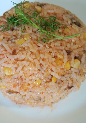 Una foto de Arroz rojo con Maíz