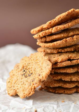 A picture of Oats Flaxseeds Mathri A Healthy Snack.