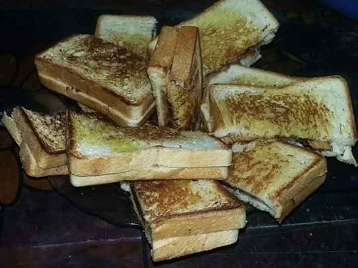 Cara Mudah Membikin Resep Roti Panggang teflon simple yang Enak Banget Anti Ribet, Uenak Banget