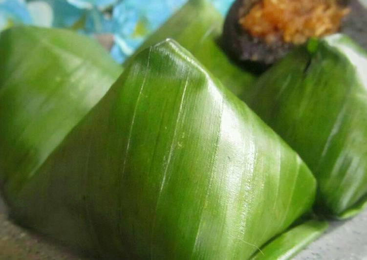 Mendut Ketan Hitam