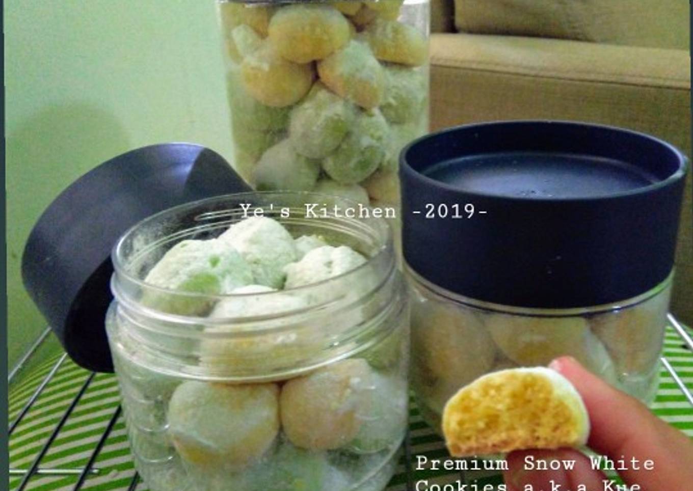 10. Premium Snow White Cookies a.k.a Putri Salju Lumerrrrr