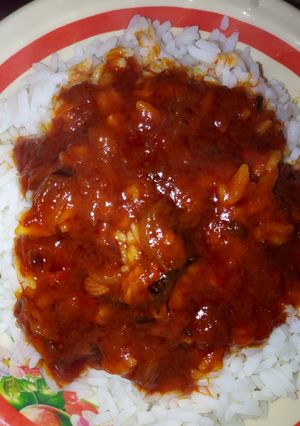 A picture of While rice da stew.