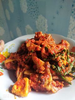 Foto resep Sambal kacang panjang dengan tahu balado