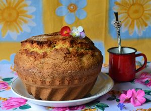 Una foto de Budín de limón y pasas de uva maceradas🥸