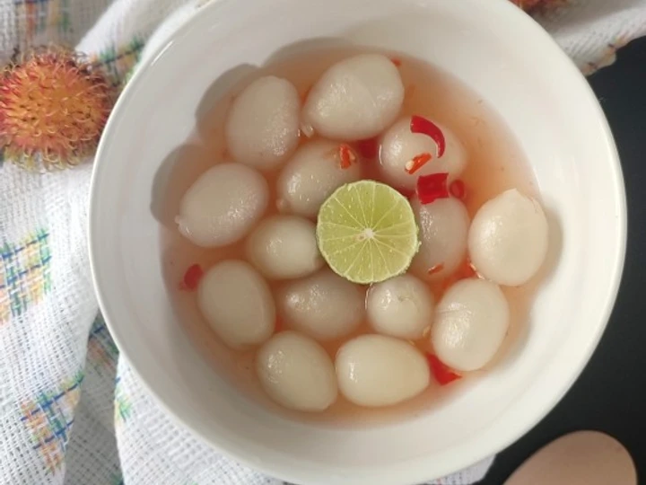 Easy Steps to Make Recipes Asinan Rambutan the Can Spoil the Tongue Really Delicious.