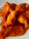 Chipirones rellenos en salsa picantona..