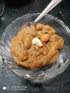 રાજગરા નો શીરો (Rajgara Sheera Recipe In Gujarati) રેસીપી મુખ્ય ફોટો