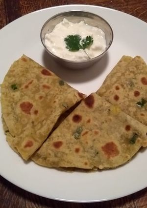 A picture of Avocado Paratha/Guacamole Paratha.